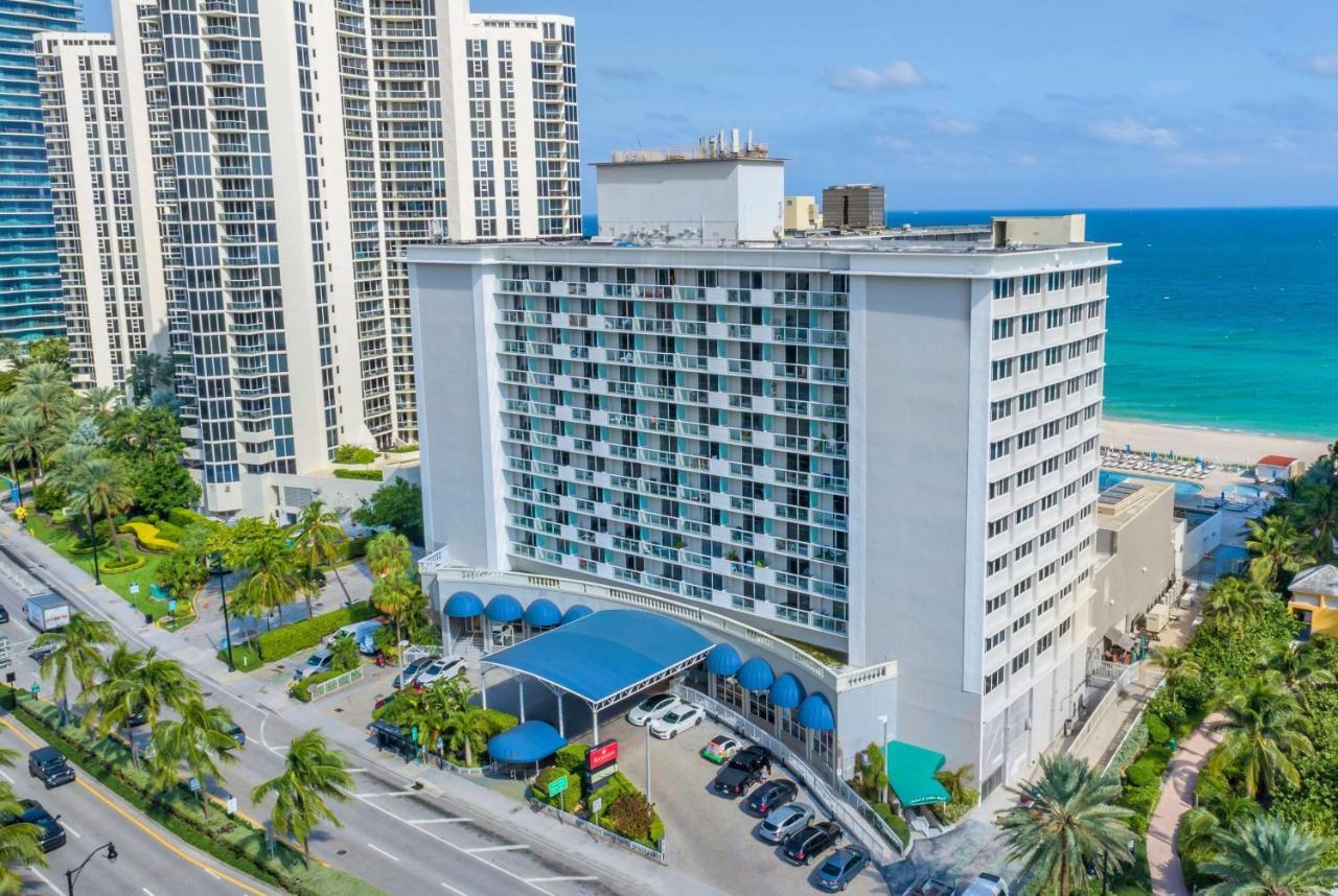 Ramada Plaza By Wyndham Marco Polo Beach Resort Golden Beach Exterior foto
